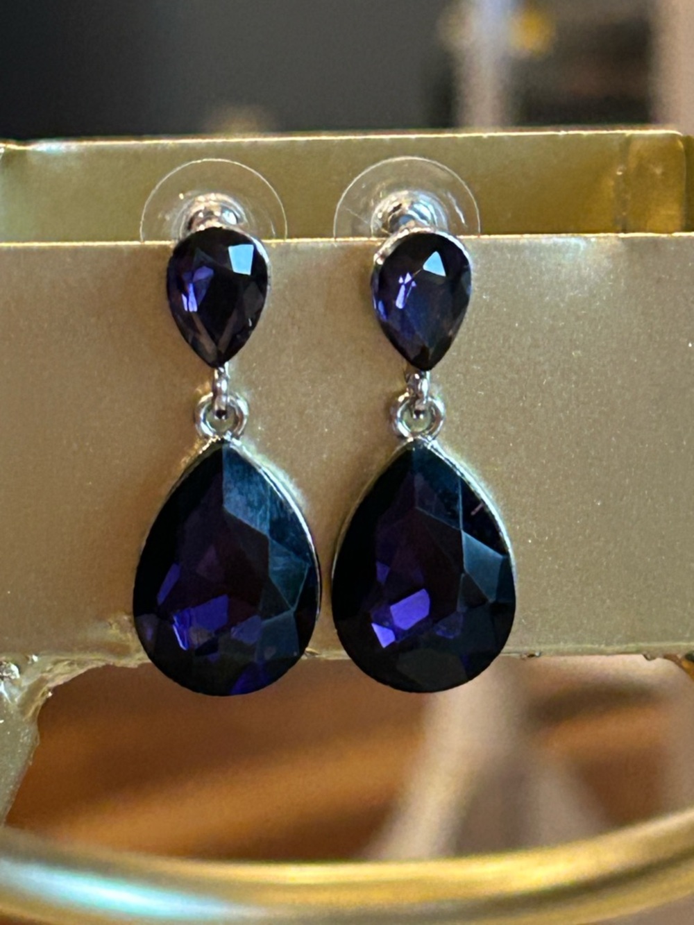 Oscar De La Renta Teardrop Purple Crystal Drop Earrings